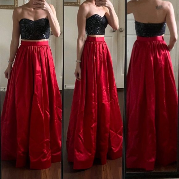 Fiandaca Dresses & Skirts - Fiandaca red satin high waisted rise formal prom lehenga maxi skirt